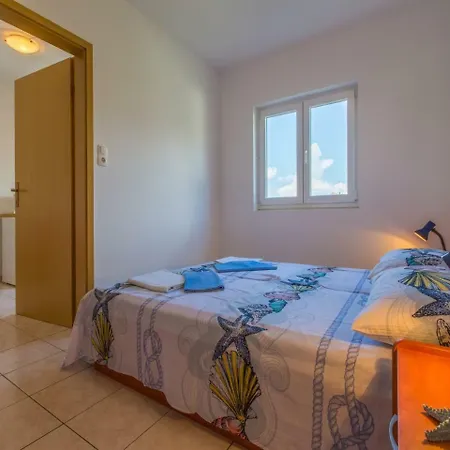 Julija 5 Apartment Crikvenica