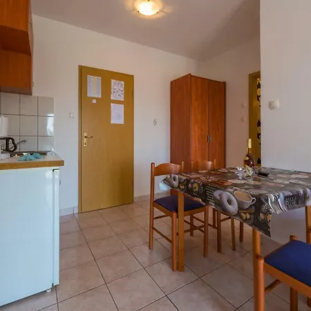 Julija 5 Apartment
