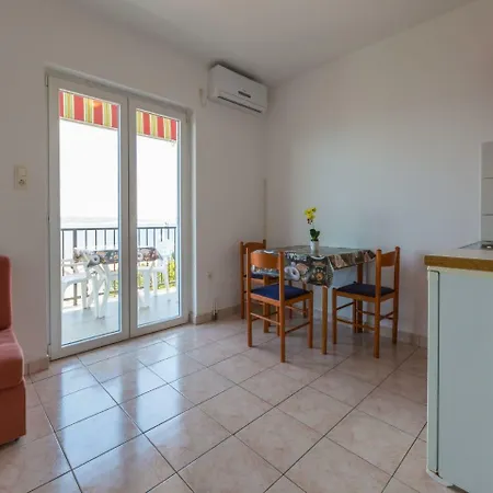 Julija 5 Apartment Crikvenica