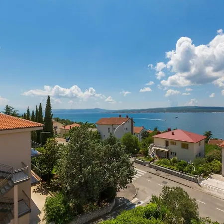 Apartment Julija 5 Crikvenica